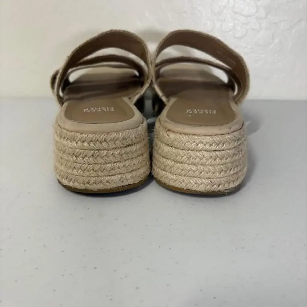 Eileen Fisher brand eileen